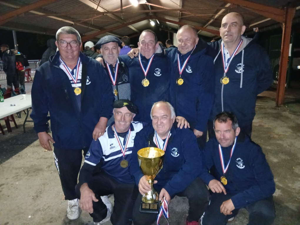 D1 vainqueur URGOSSE